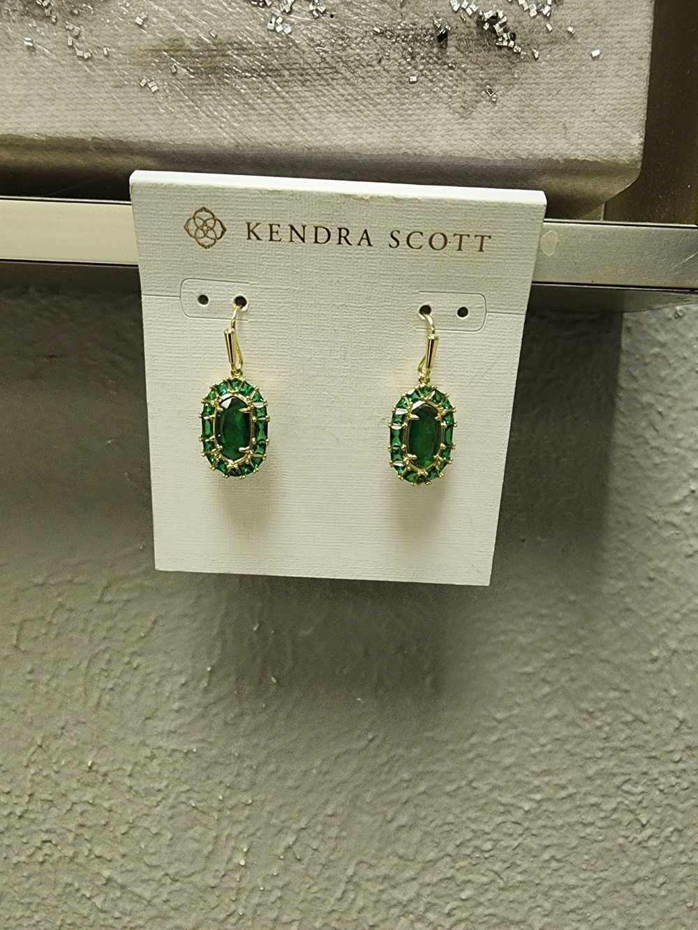 Kendra Scott Green Oval Drop Earrings - Gold